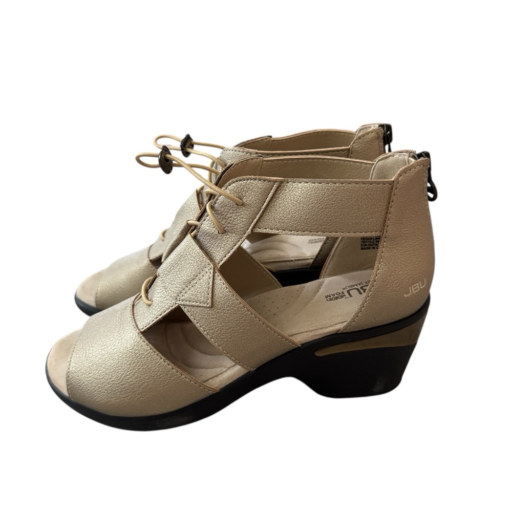 JBU Women's Lace sandals memory foam size 7.5